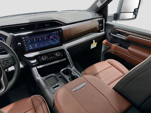 New 2026 GMC Sierra 2500 Denali Ultimate image 25