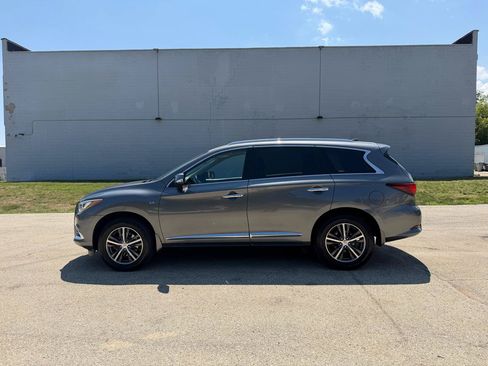 Used 2019 INFINITI QX60 Luxe w/ Essential Package AWD/4WD image 4