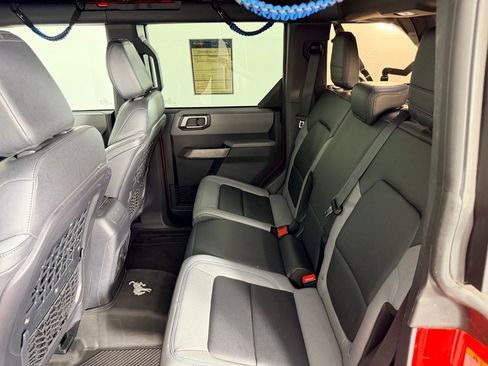 Used 2022 Ford Bronco Black Diamond AWD/4WD image 13
