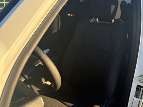 Used 2025 Toyota 4Runner SR5 image 6