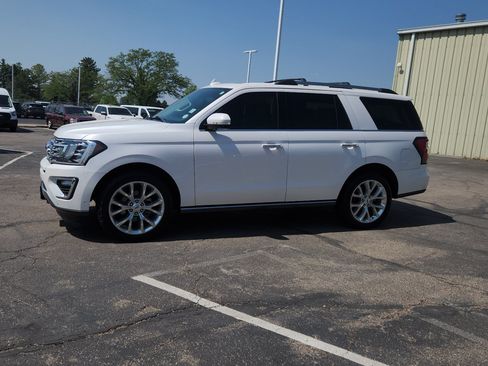 Certified 2019 Ford Expedition Limited w/ Equipment Group 302A AWD/4WD image 3