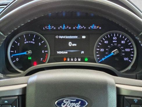Used 2021 Ford Expedition Max XLT w/ FX4 Off-Road Package AWD/4WD image 13