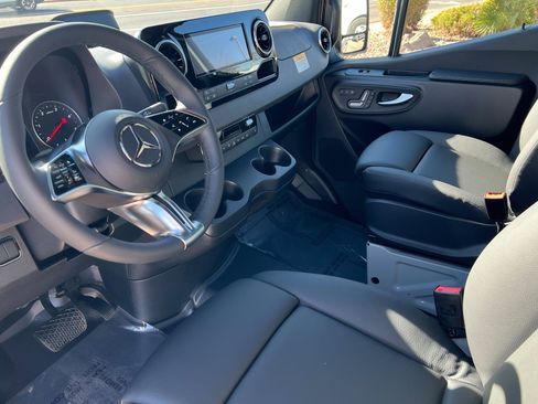 New 2026 Mercedes-Benz Sprinter 2500 image 15