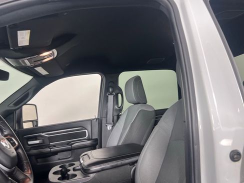 Used 2024 RAM 2500 Big Horn w/ Bed Utility Group image 23