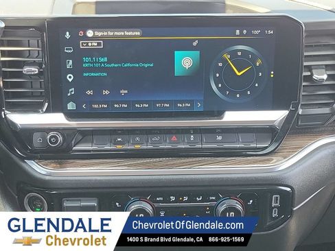Certified 2025 Chevrolet Silverado 1500 LT AWD/4WD image 25