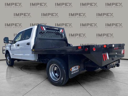 Used 2022 Ford F350 XL w/ STX Appearance Package AWD/4WD image 3