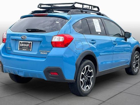 Used 2016 Subaru Crosstrek 2.0i Premium w/ Moonroof Package AWD/4WD image 10