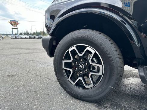New 2025 Ford Bronco Outer Banks image 25