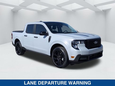 New 2025 Ford Maverick XLT w/ XLT Luxury Package image 2