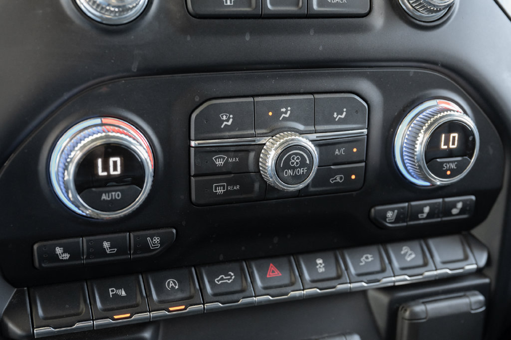 Used 2020 GMC Sierra 1500 AT4 w/ AT4 Premium Package AWD/4WD image 37