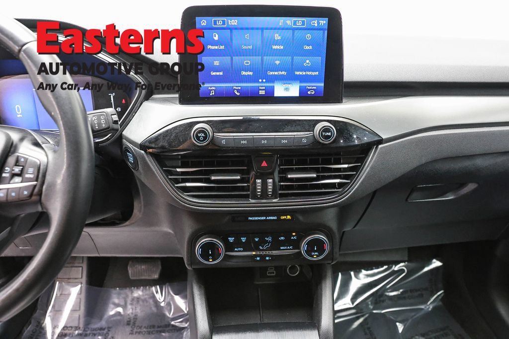 Used 2024 Ford Escape Active FWD image 11
