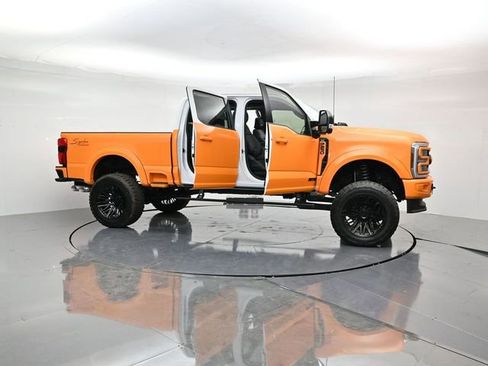 New 2025 Ford F250 XLT w/ Black Appearance Package image 48