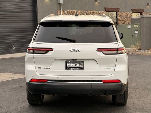 Used 2022 Jeep Grand Cherokee L Limited image 4