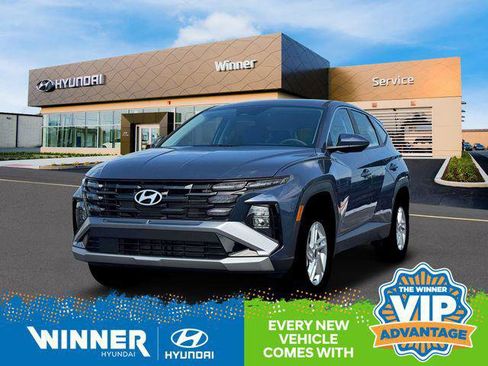 New 2026 Hyundai Tucson SE image 1