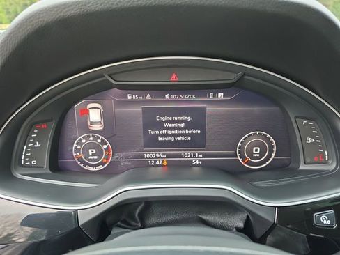 Used 2017 Audi Q7 3.0T Premium Plus w/ Premium Plus Package image 12