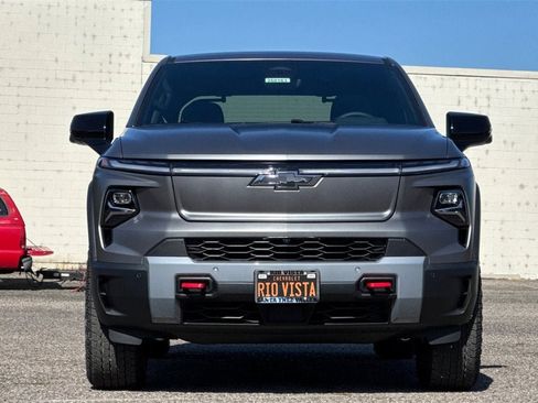 New 2026 Chevrolet Silverado EV Trail Boss image 9