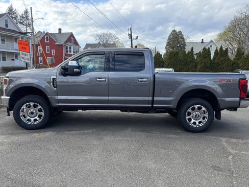 Used 2021 Ford F250 Lariat w/ Chrome Package image 2