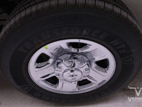 New 2026 RAM 2500 Tradesman image 36