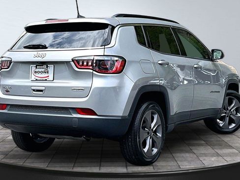 Certified 2022 Jeep Compass Latitude AWD/4WD image 14