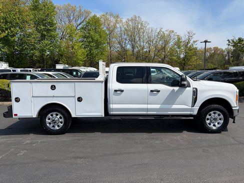 Used 2023 Ford F350 XLT w/ FX4 Off-Road Package AWD/4WD image 6