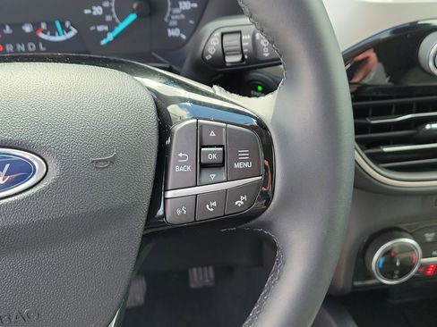 Used 2022 Ford Escape SE w/ Convenience Package image 24