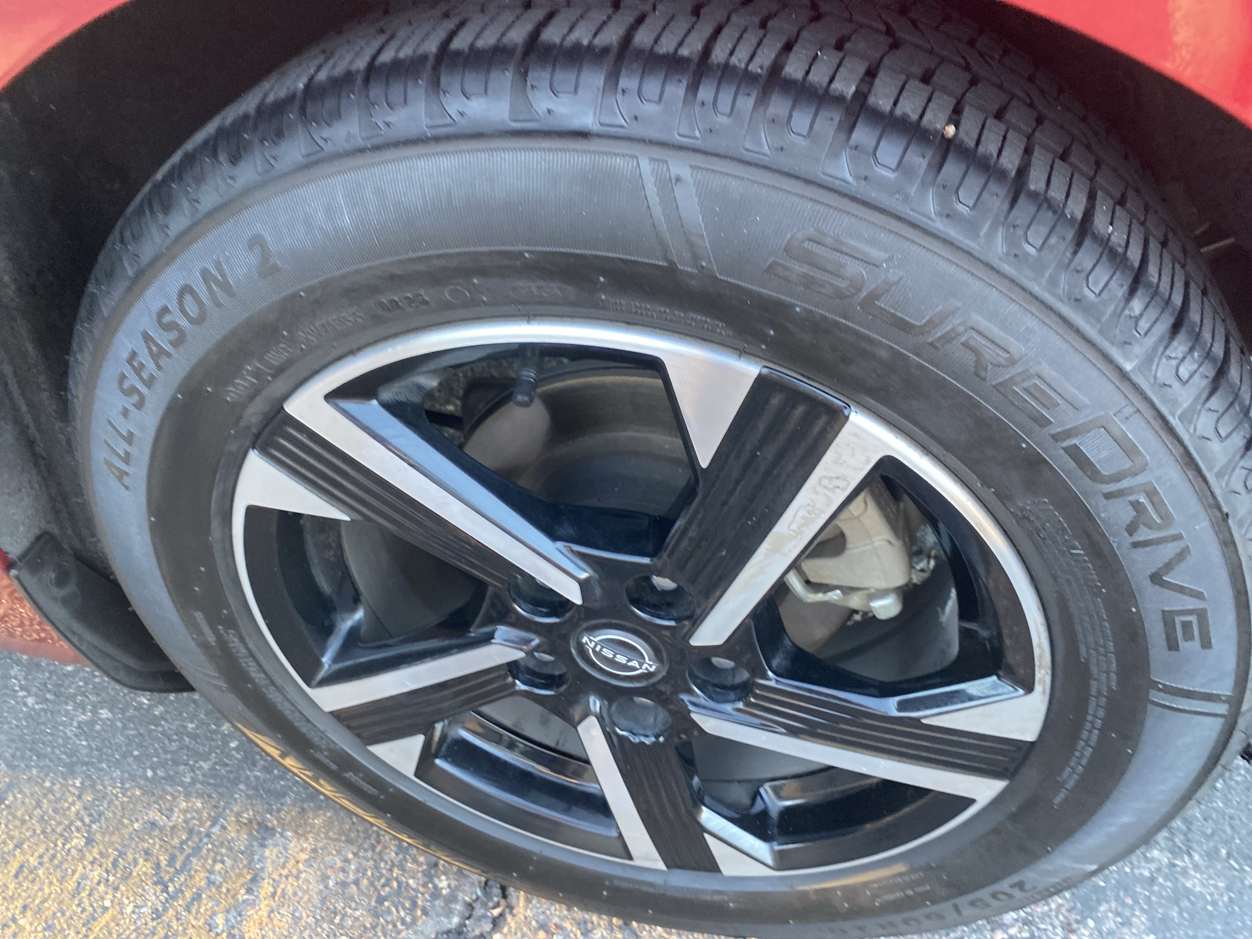 Used 2024 Nissan Sentra SV FWD image 19