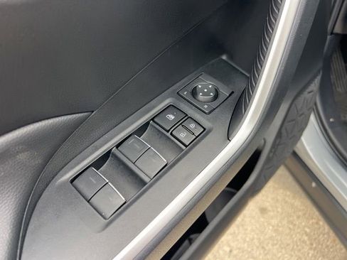 Used 2024 Toyota RAV4 XLE image 12
