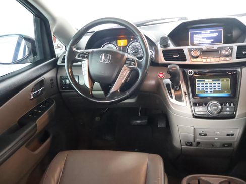 Used 2016 Honda Odyssey Touring image 30