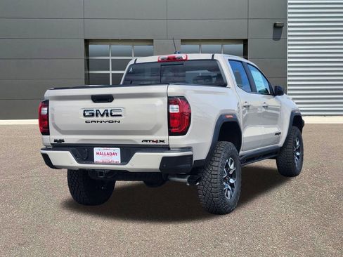 New 2026 GMC Canyon AT4X w/ LPO, Black Badging Package AWD/4WD image 4