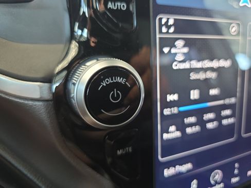 Used 2023 RAM 1500 Big Horn AWD/4WD image 15