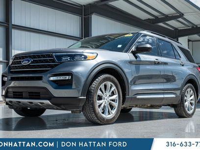 Certified 2022 Ford Explorer XLT w/ Equipment Group 202A