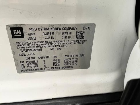 Used 2018 Buick Encore Preferred AWD/4WD image 33