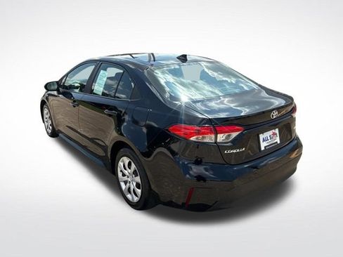 Used 2023 Toyota Corolla LE FWD image 8