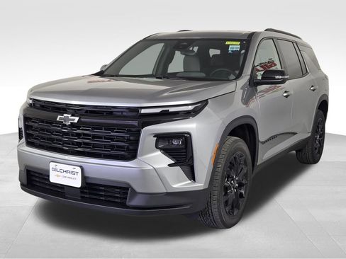 New 2026 Chevrolet Traverse LT w/ Midnight/Sport Edition FWD image 3