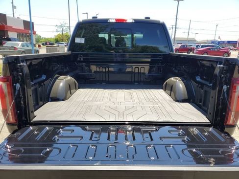 New 2026 Ford F150 Lariat w/ Equipment Group 502A High AWD/4WD image 8
