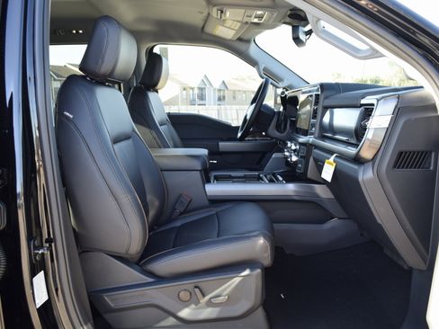 New 2026 Ford F250 Lariat w/ Chrome Package image 23