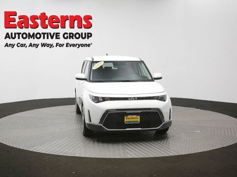 Used 2024 Kia Soul LX w/ Option Group 015 FWD image 49