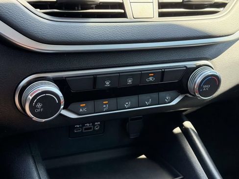 Used 2019 Nissan Altima 2.5 S FWD image 29