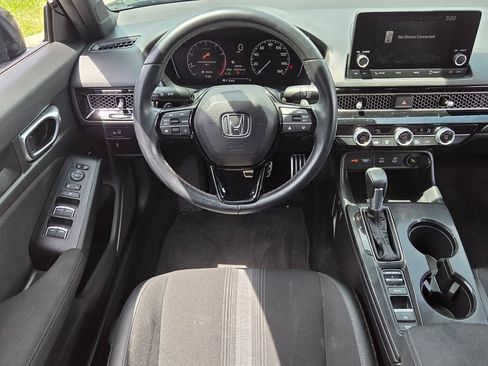 Used 2025 Honda Civic Sport image 12
