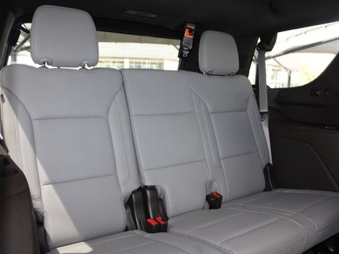 Used 2022 Chevrolet Tahoe LT w/ LT Signature Plus Package AWD/4WD image 64