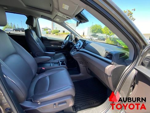 Used 2019 Honda Odyssey EX-L image 13