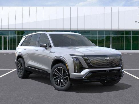 New 2026 Cadillac Vistiq Sport w/ LPO, Floor Liner Package AWD/4WD image 7