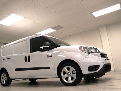 Used 2022 RAM ProMaster City Wagon w/ Lights & Wheels Group image 9