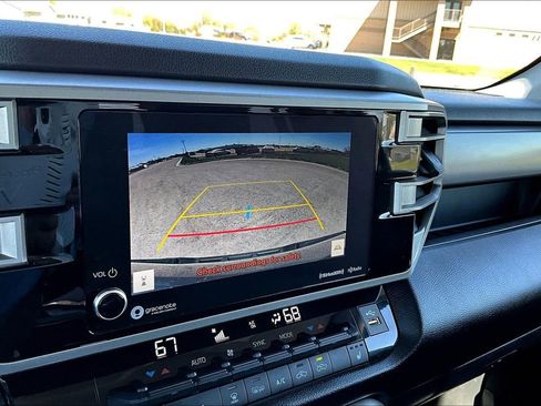 Used 2024 Toyota Tundra SR5 w/ SR5 Premium Package image 19