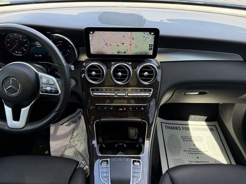 Used 2022 Mercedes-Benz GLC 300 4MATIC image 15