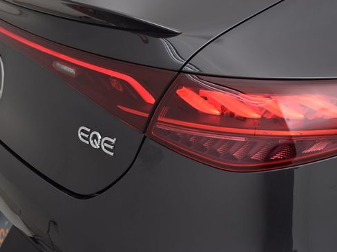 Certified 2023 Mercedes-Benz EQE AMG 4MATIC Sedan image 14