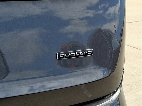 New 2026 Audi Q7 2.0T Premium image 24