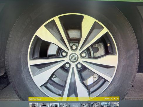 Used 2020 Nissan Murano SV w/ Premium Package AWD/4WD image 9