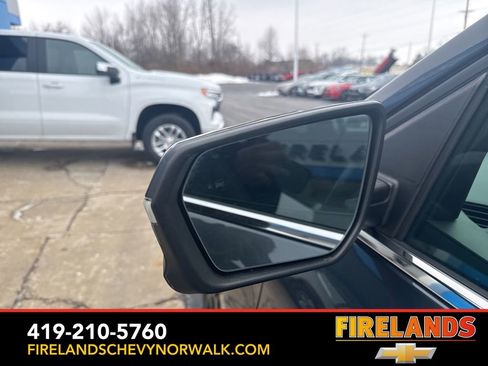 Certified 2018 Chevrolet Equinox LT image 30