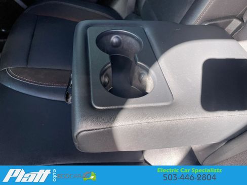 Used 2024 Chevrolet Equinox EV RS FWD image 40